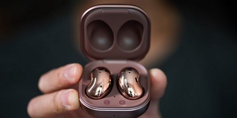 Mẫu tai nghe độc đáo tích hợp tính năng chống ồn chủ động